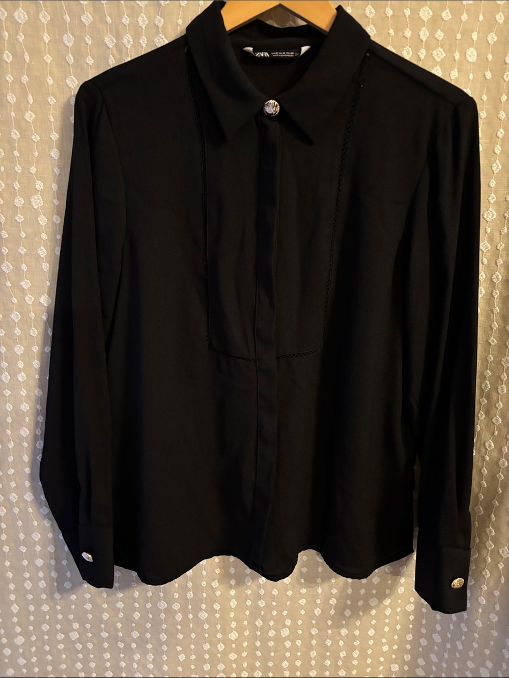 Zara Black Long-Sleeve Shirt with Decorative Metal Button